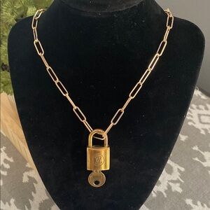 Louis Vuitton Lock & Key Series 200, #213 with Unbranded Chain